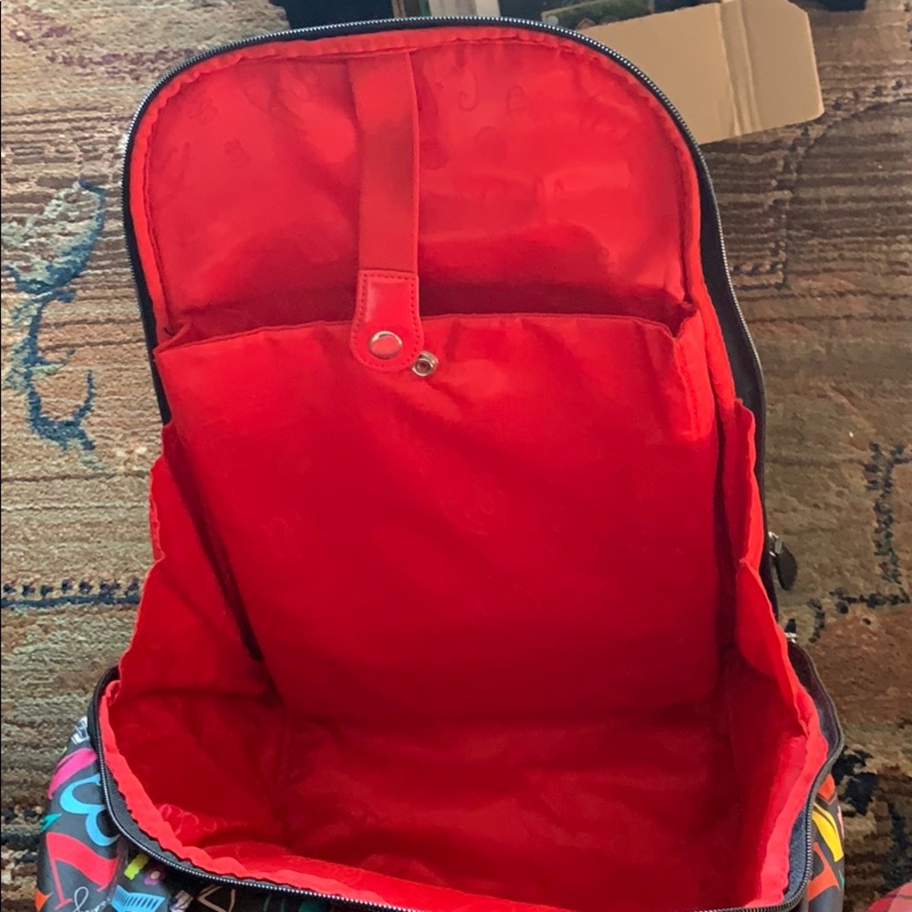 Backpack - Picture 3 of 8